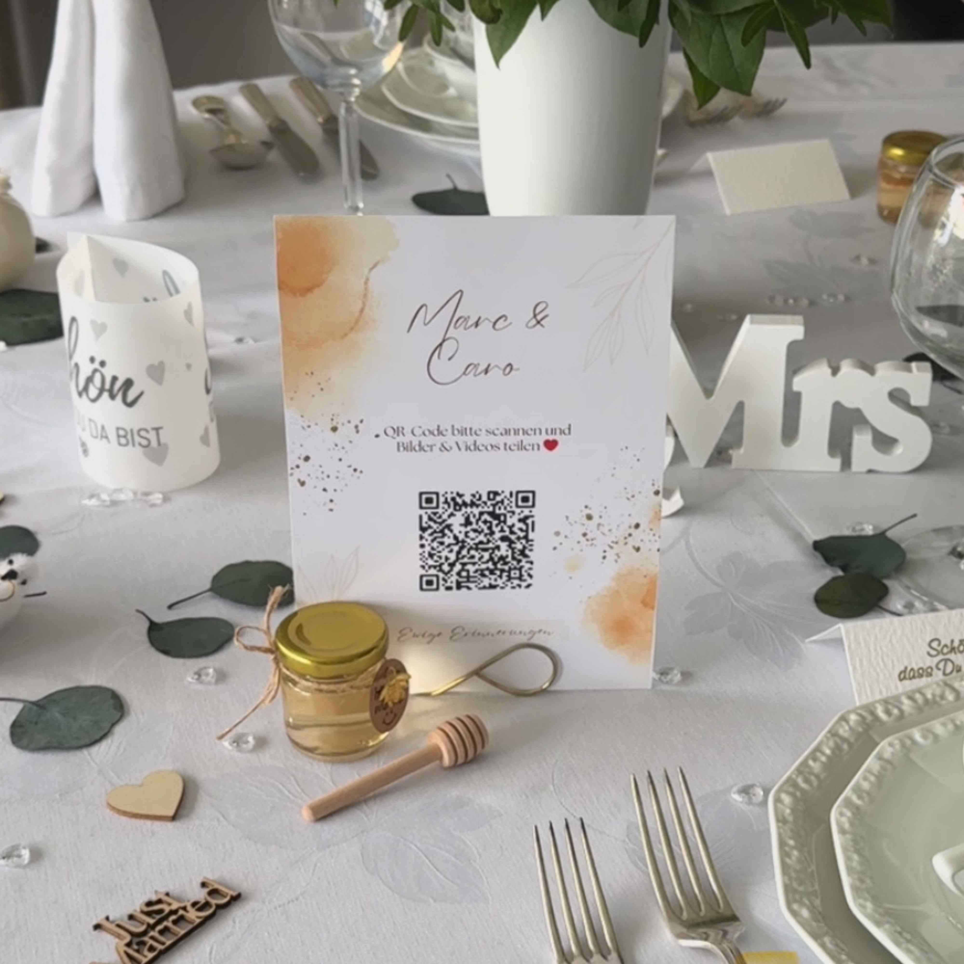 Personalisierbare Hochzeits Foto & Video App inkl. QR-Code und Designkarten